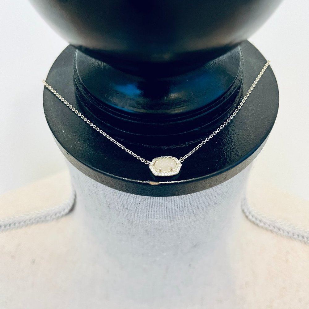 Kendra Scott Elisa Gold Pendant Necklace in Iridescent Drusy